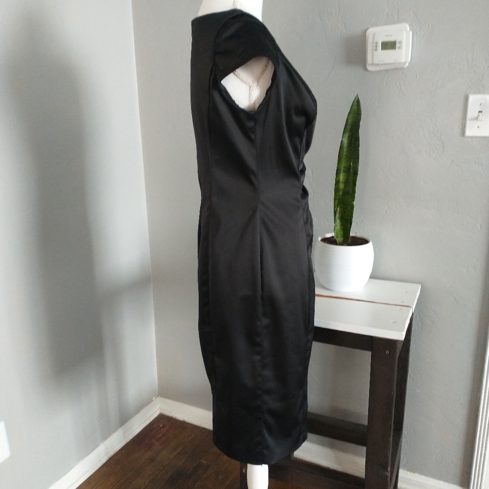 KM COLLECTION. B - Picture 3 of 7